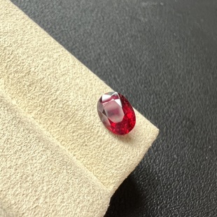 1.45ct卢比来碧玺鸽血红色椭圆形精切颜色浓郁晶体干净精品戒面
