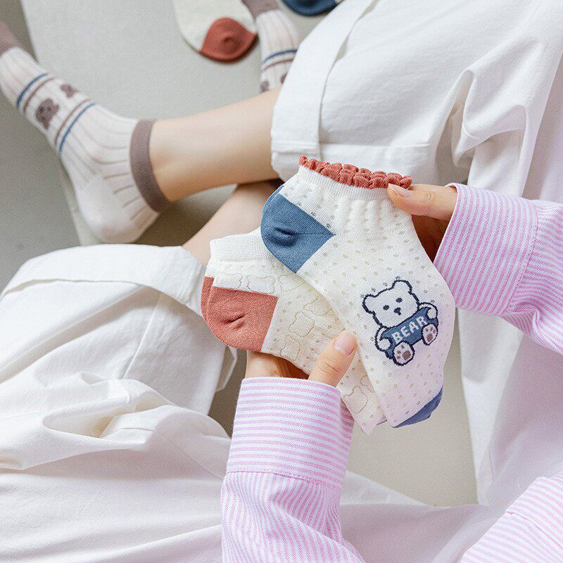 一哥袜子女夏季竹纤维镂空网眼卡通提花短筒船袜女不掉跟防臭袜