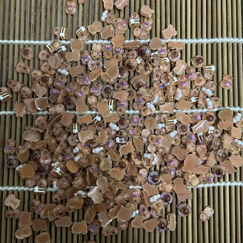 卡皮巴拉水豚君美甲小饰品树脂贴片100个立体美甲配饰手工材料