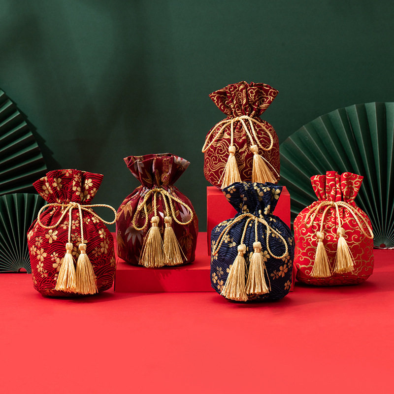ins风婚庆礼用品中式喜糖袋子糖果盒伴手礼创意结婚喜糖盒布袋