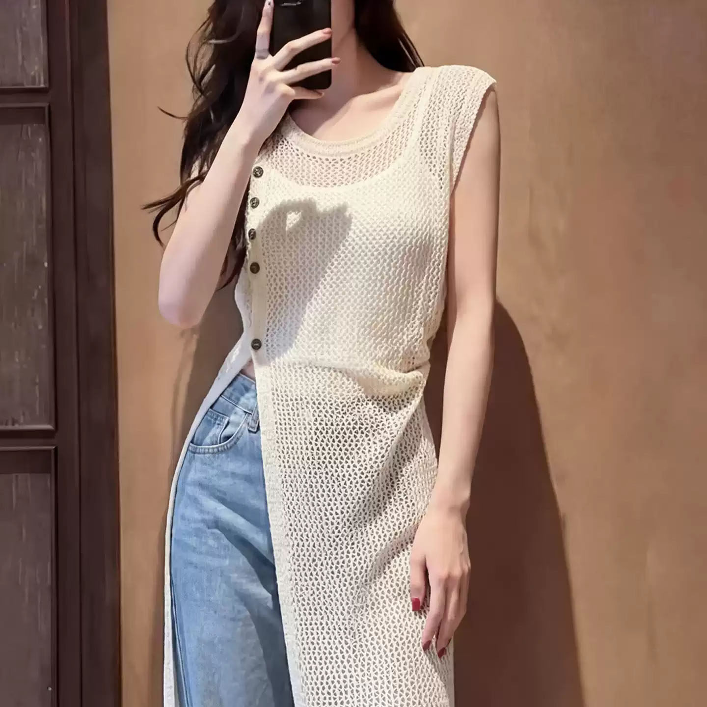 又飒又跩法式镂空针织罩衫女夏季外搭小个子无袖开叉背心长裙子