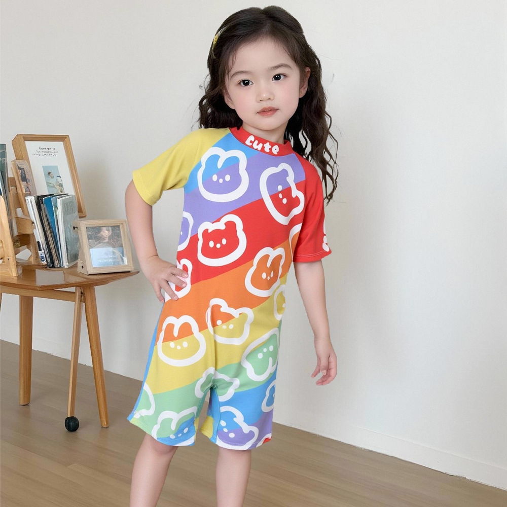 女童夏季泳衣2025新款女孩彩色小熊连体泳装中小童休闲玩水游泳衣