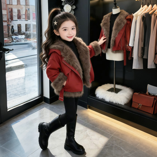 女童冬季毛毛外套加绒加厚2025冬季新款女孩洋气时尚韩版派克服潮