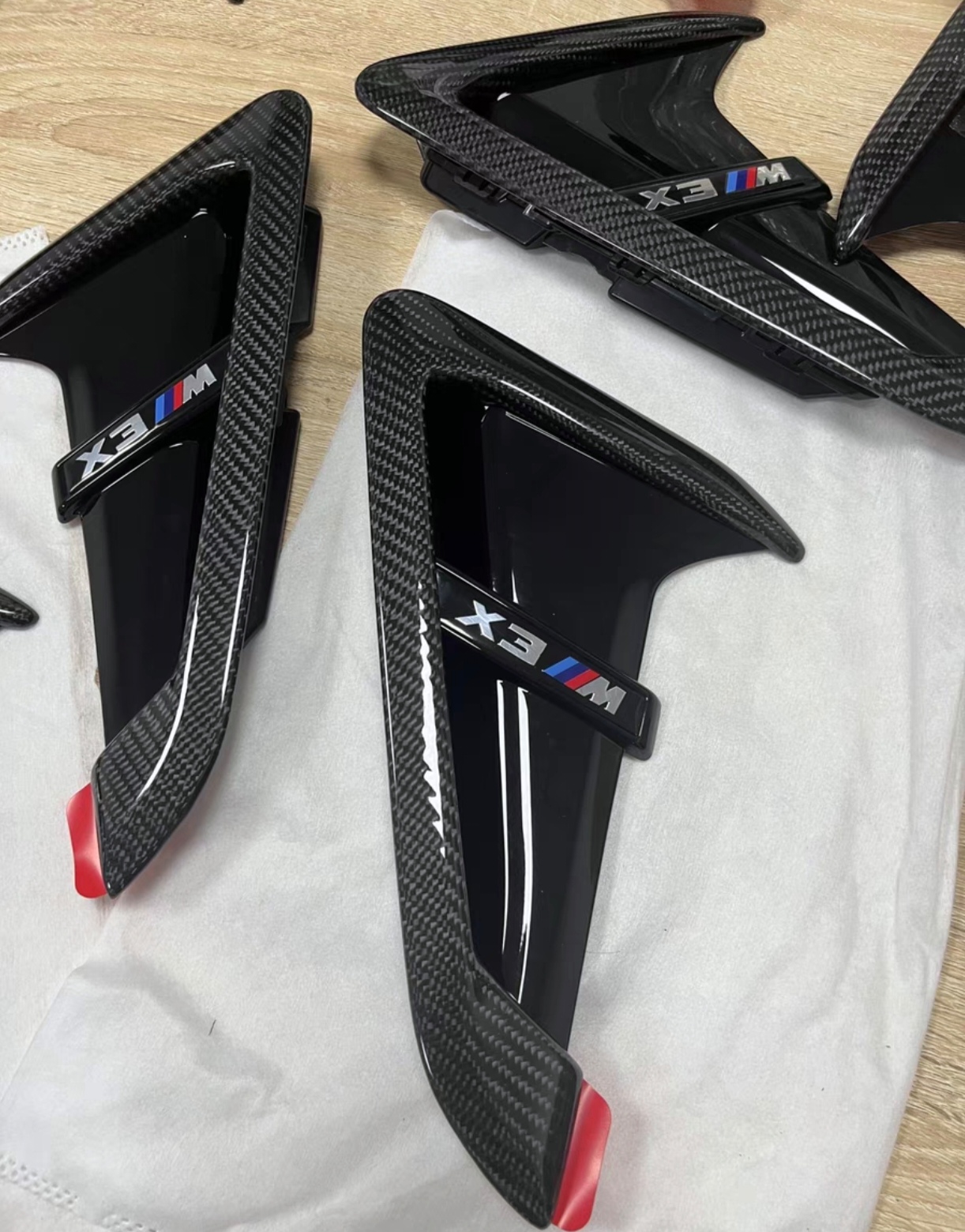 X3X4侧叶子板真碳纤维出风口运动MP标外饰扰流板改装配件