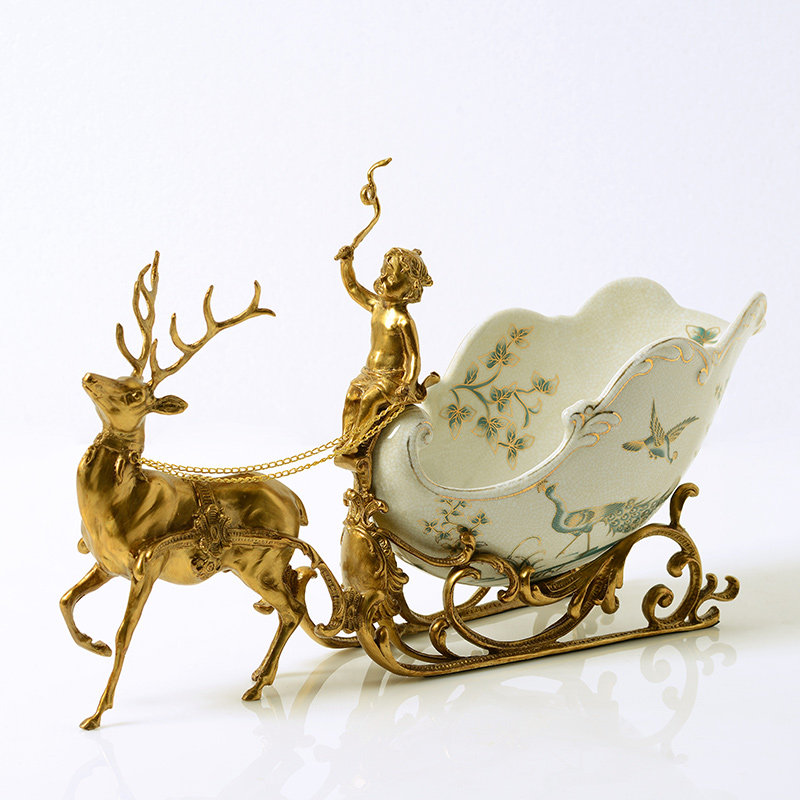 欧式雪橇鹿车酒架果盘餐厅餐桌摆件陶瓷镶铜摆件装饰品工艺品摆设