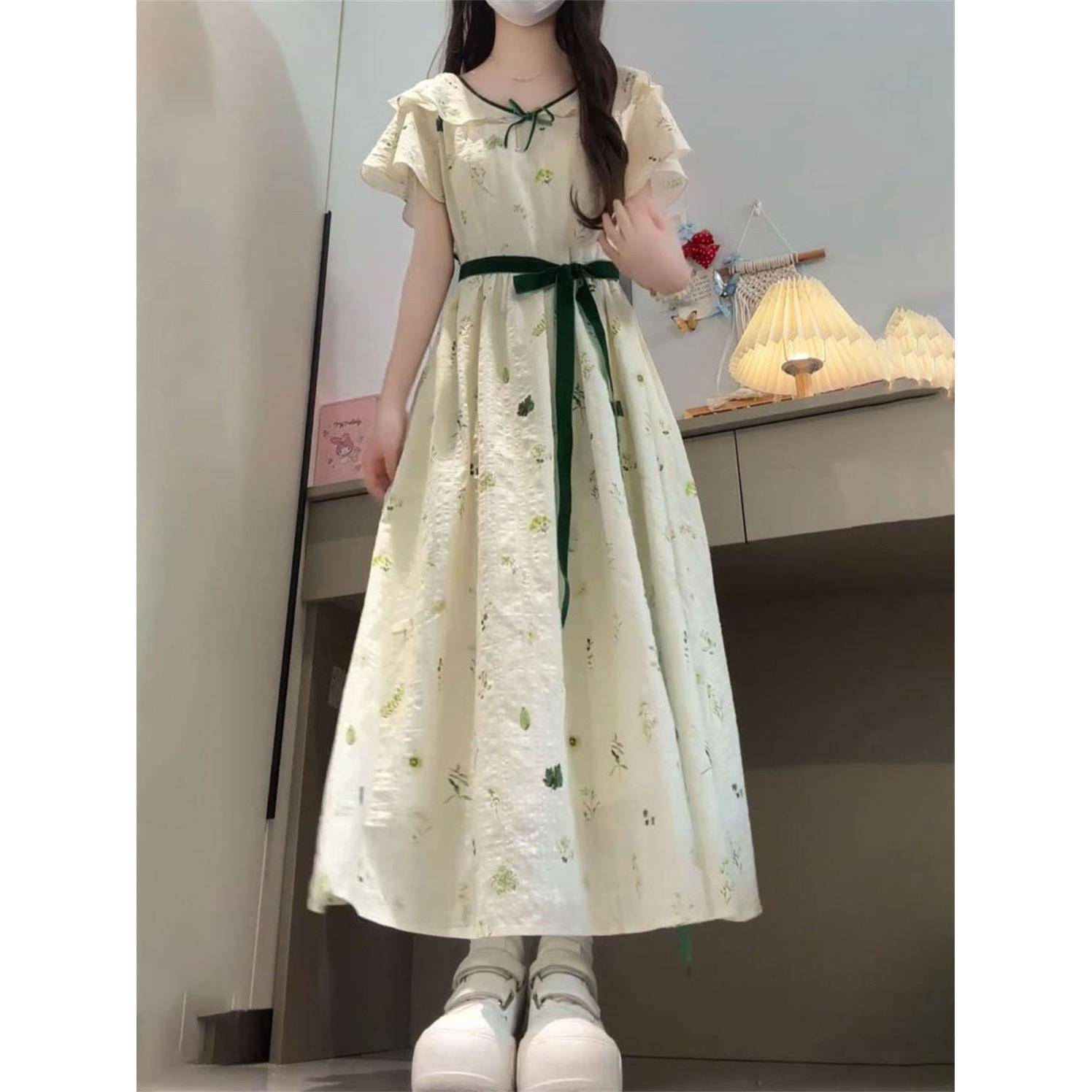 法式清新甜美少女风碎花连衣裙女夏季新款独特系带收腰显瘦A字裙