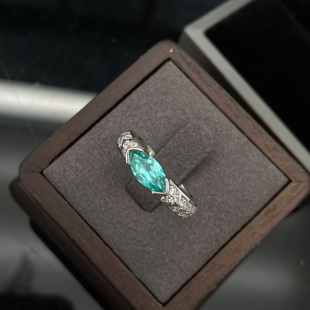 帕拉伊巴培育高碳钻纯银925戒指镶嵌时髦个性马眼蓝绿色轻奢钻戒