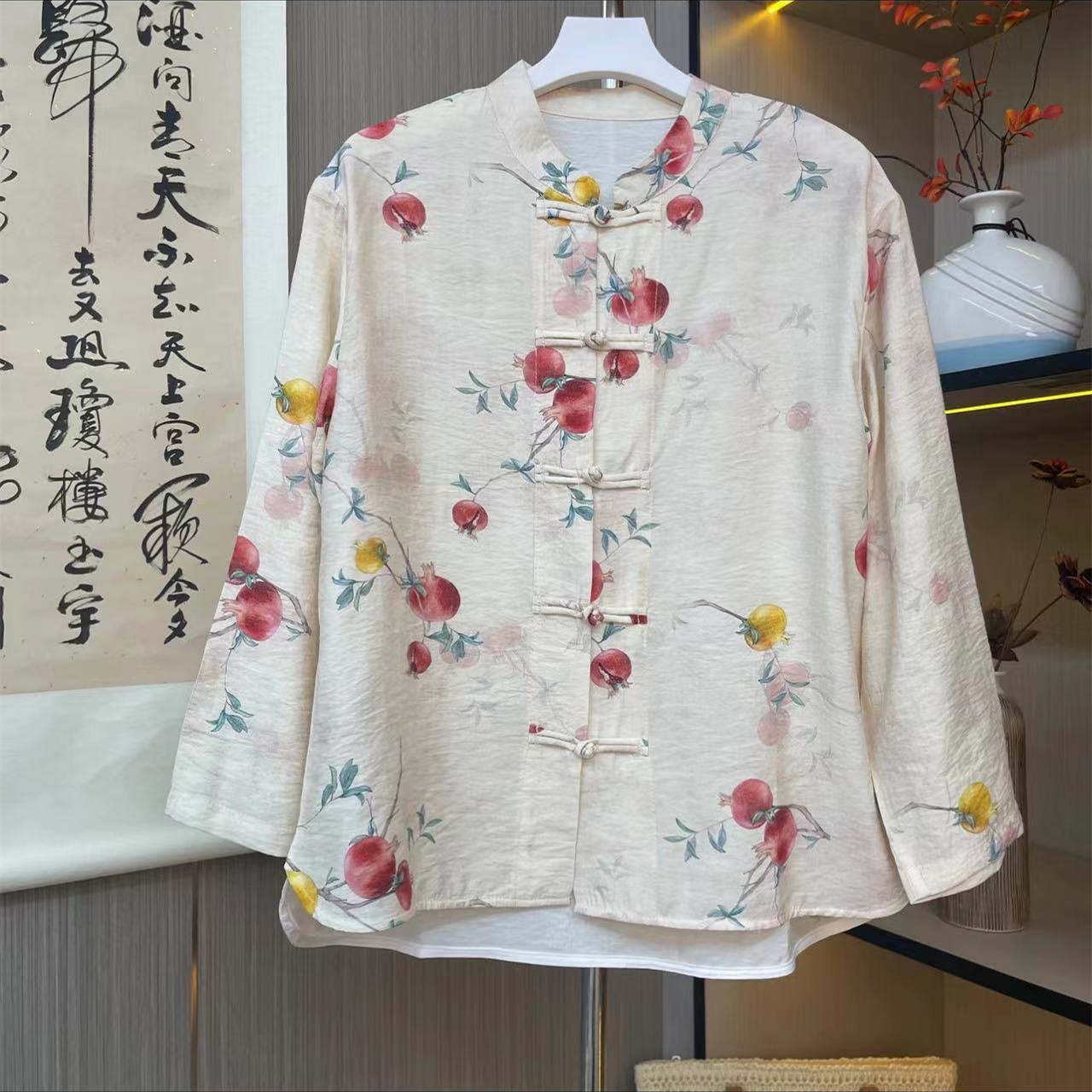 新款立领印花小众包边设计盘扣