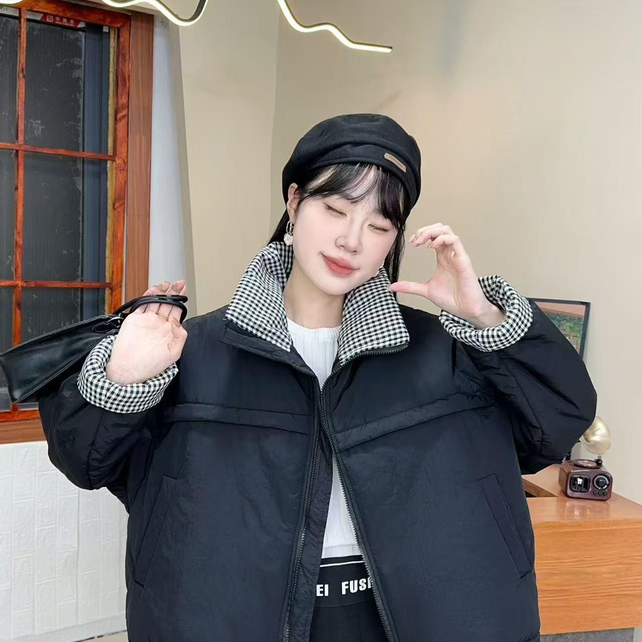 格子拼接袖口立领羽绒服外套