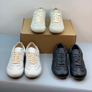 26早春真皮德训鞋情侣系带小白鞋