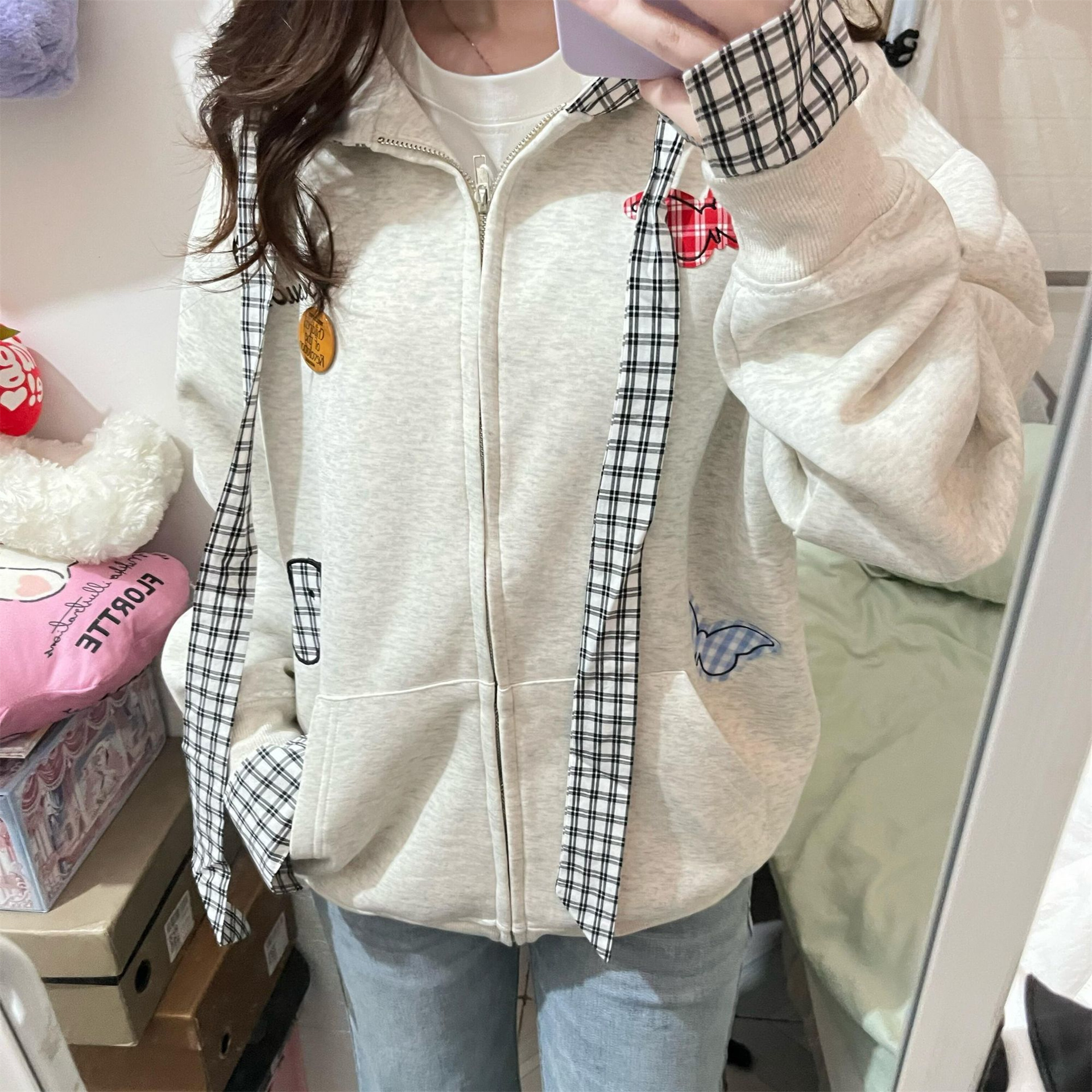 2025新款贴布蝴蝶刺绣卫衣