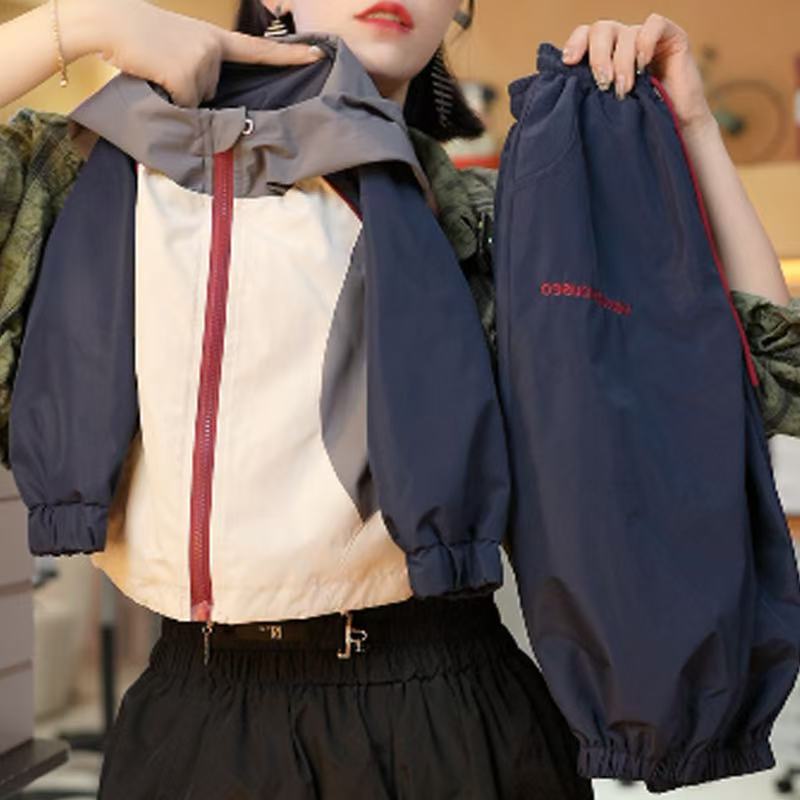 男童秋装冲锋衣套装2025新款儿童网红爆款运动两件套宝宝潮牌童装