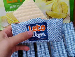 越南特产进口LETO榴莲味威化饼奶酪芝士味味夹心饼干休闲零食200g