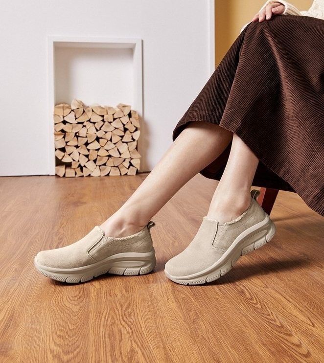 新品秋日常通勤鞋舒适一脚蹬