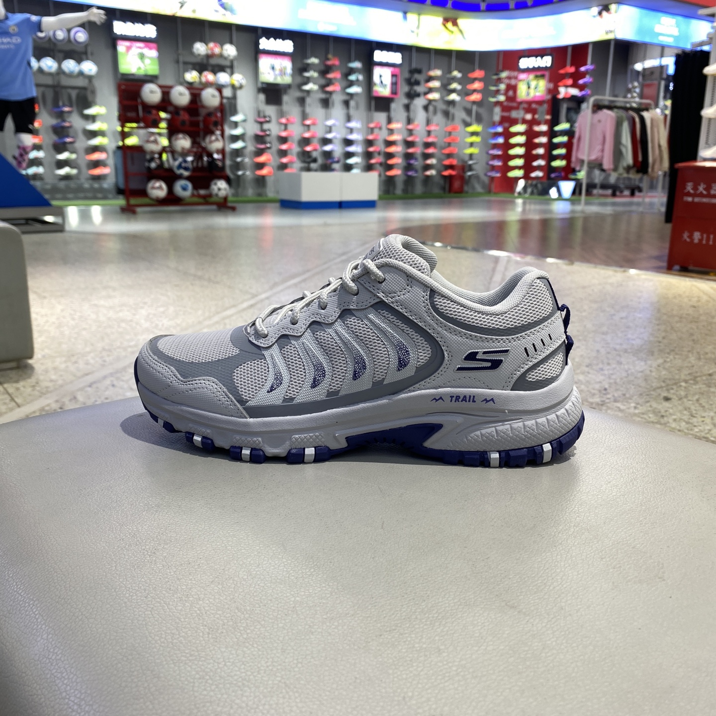 skechers斯凯奇 男鞋户外鞋徒步鞋厚底运动鞋缓震 237805-GYNV