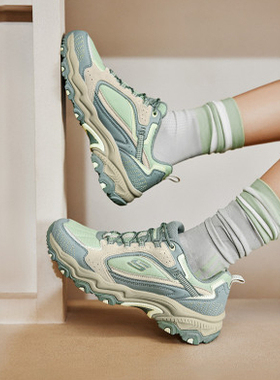 skechers斯凯奇防冲撞鞋头女鞋户外鞋跑步鞋运动休闲鞋缓震180124
