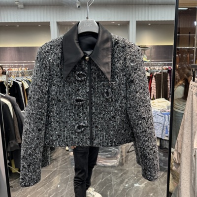 欧洲站2025秋季新款翻领单排扣重工亮片设计轻熟风百搭长袖外套潮