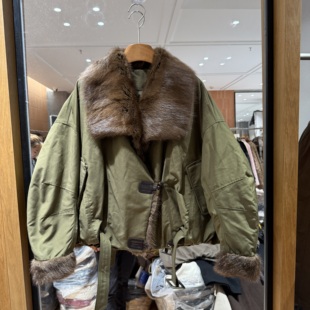 欧洲站2025冬季新款青根貂翻领时尚百搭派克服保暖白鹅绒外套D908