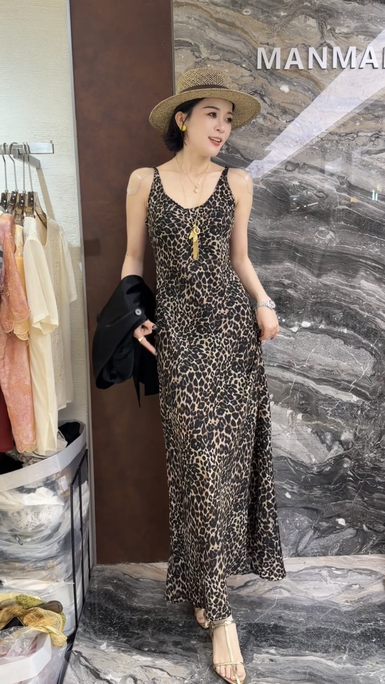 欧洲站2026夏款新款性感时尚豹纹女装吊带露背修身长款连衣裙女潮