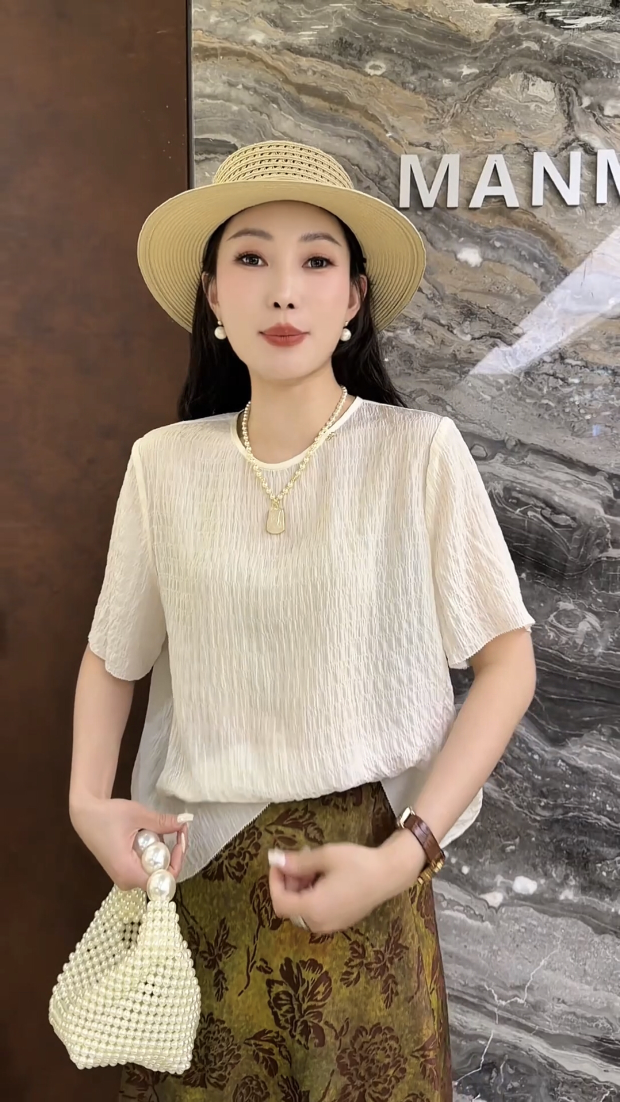 曼曼家欧货2026春夏新款韩系时尚圆领百搭宽松褶皱舒适女士T恤潮