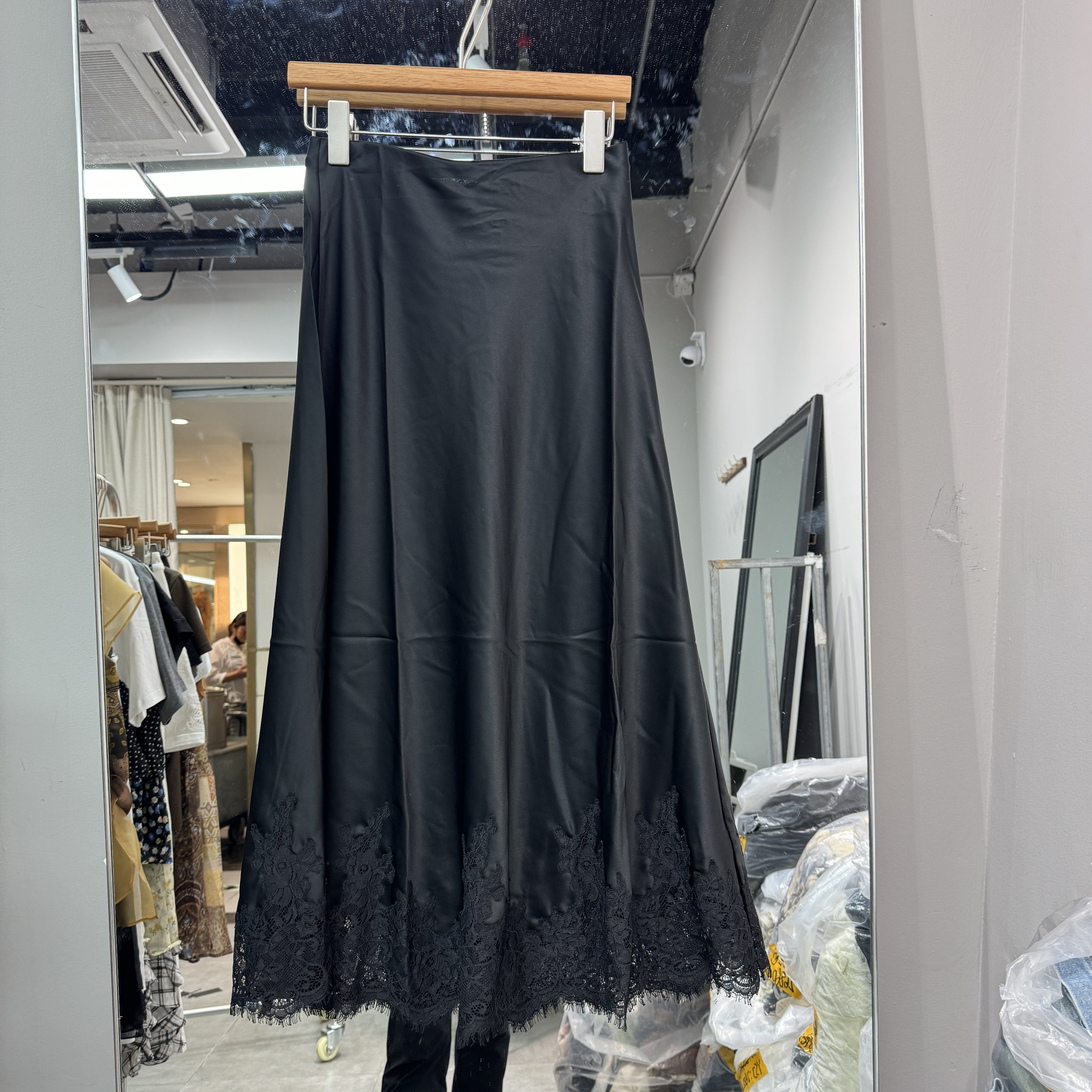 欧洲站2026夏季新款欧货高腰下摆蕾丝拼接高级感女士半身裙1118M