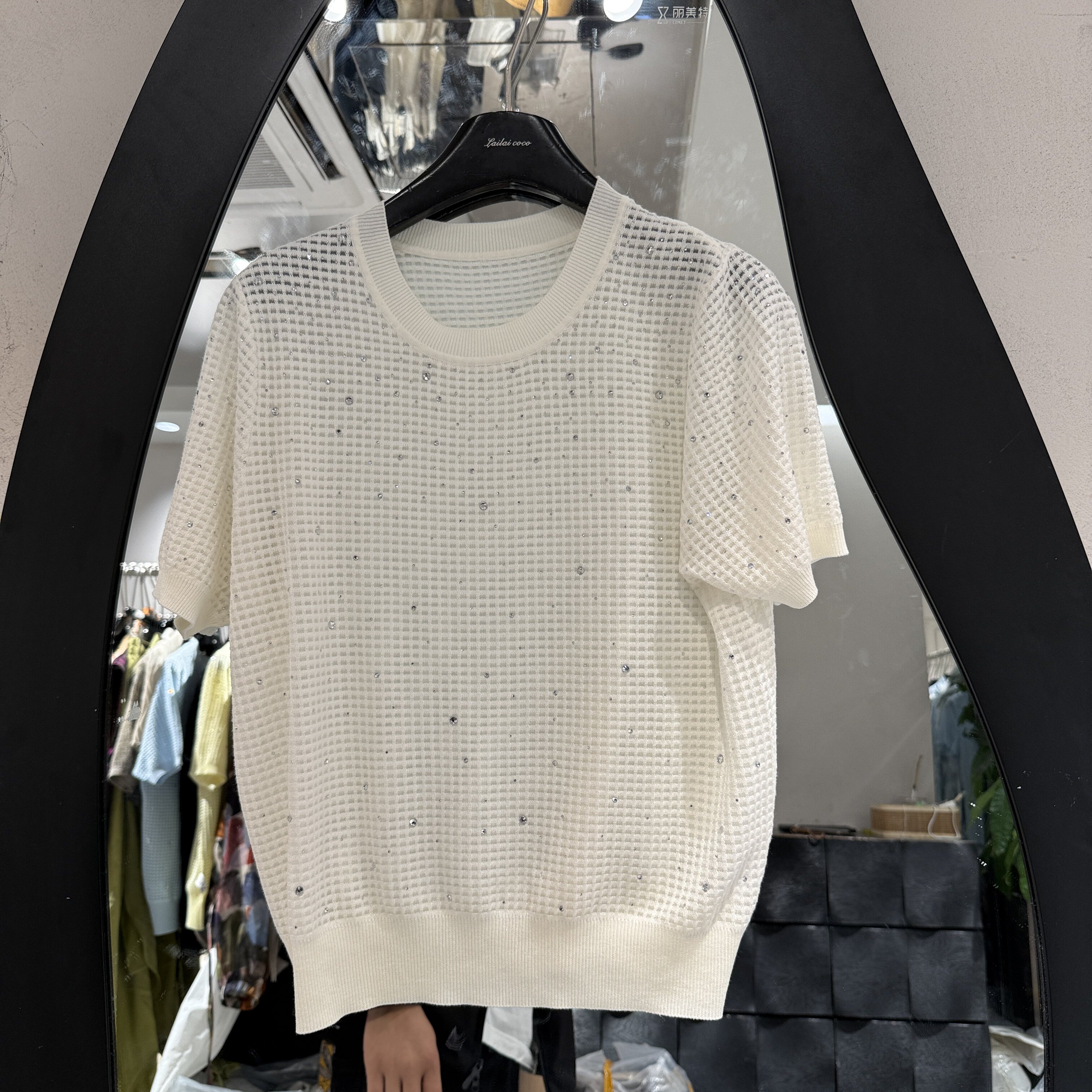 欧洲站2026夏季新款圆领泡泡袖烫钻设计显瘦套头时尚款针织上衣女