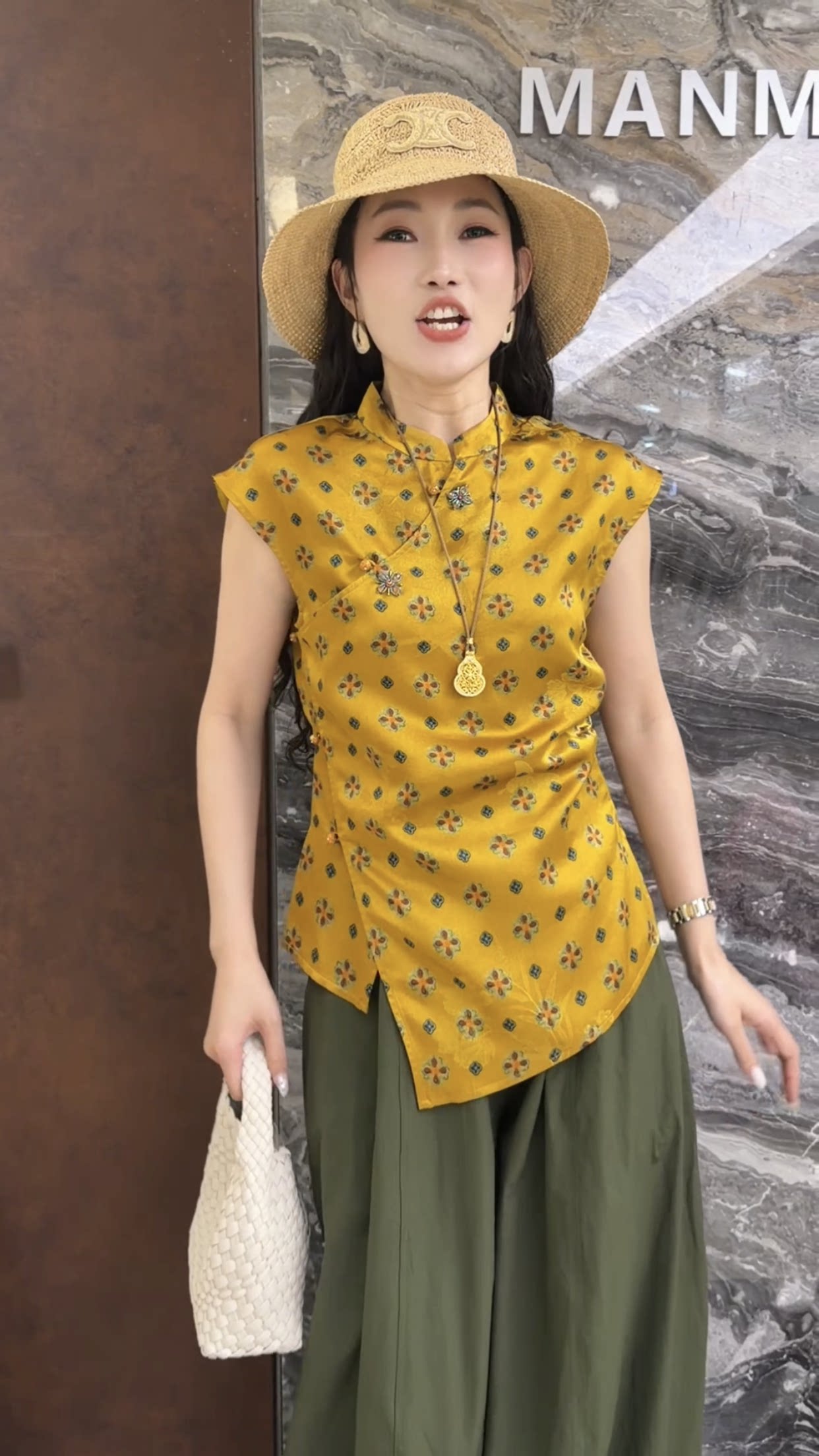 欧洲站2026夏款新款立领盘扣复古印花减龄修身女士短袖衬衫上衣