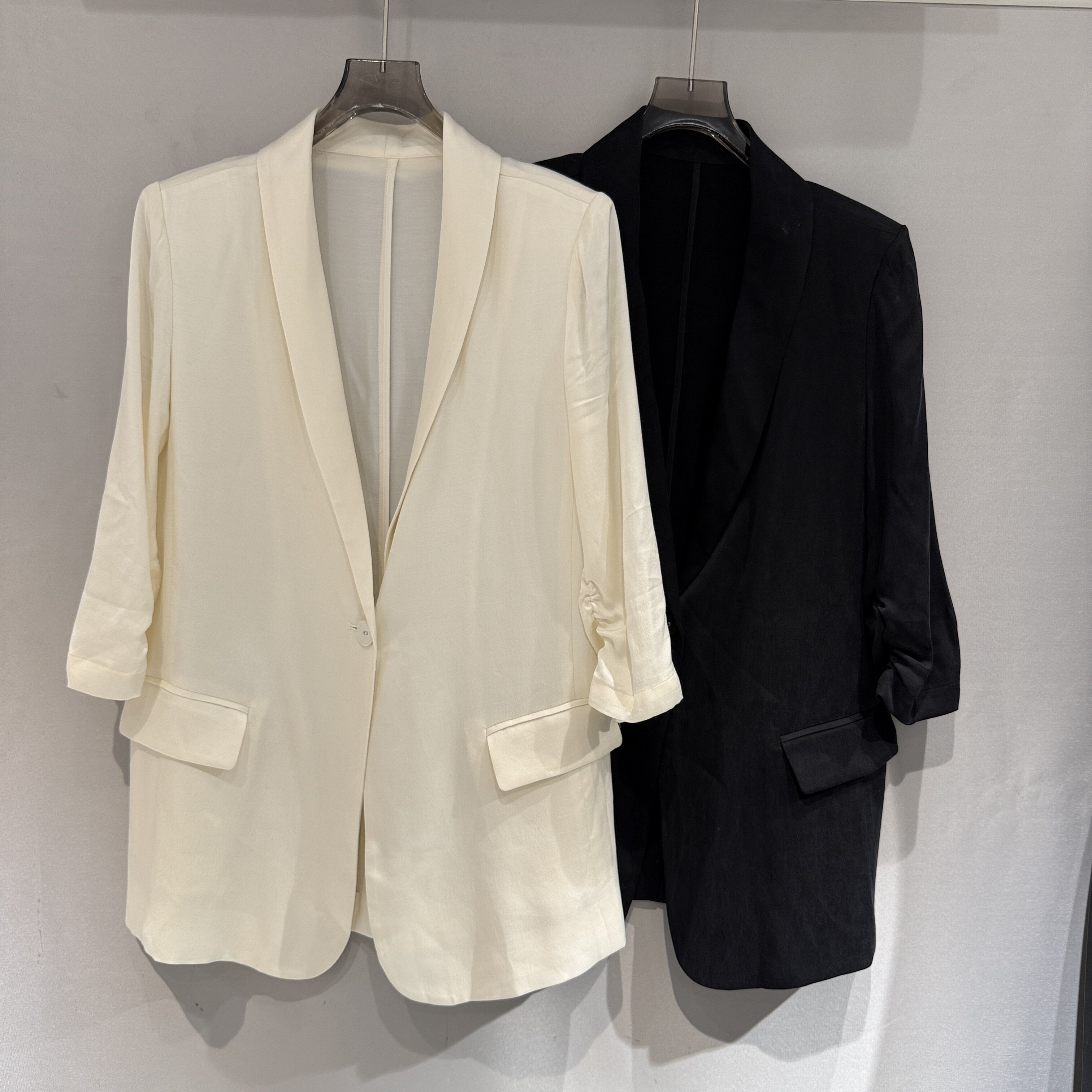 欧洲站2026春季新款时尚简约百搭显瘦款女休闲七分袖宽松西装外套