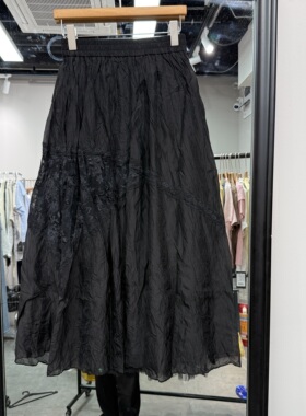 DISUI夏季2026新款松紧高腰蕾丝拼接显瘦休闲大裙摆女伞裙潮31528