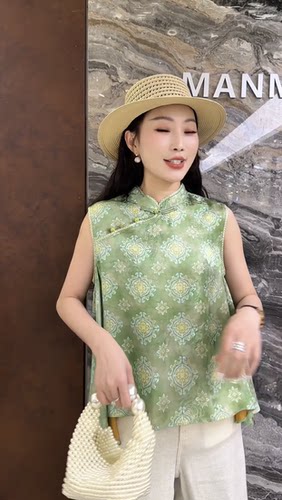 曼曼家欧货2026春夏新款立领宽松复古国潮风不规则无袖女士马甲潮
