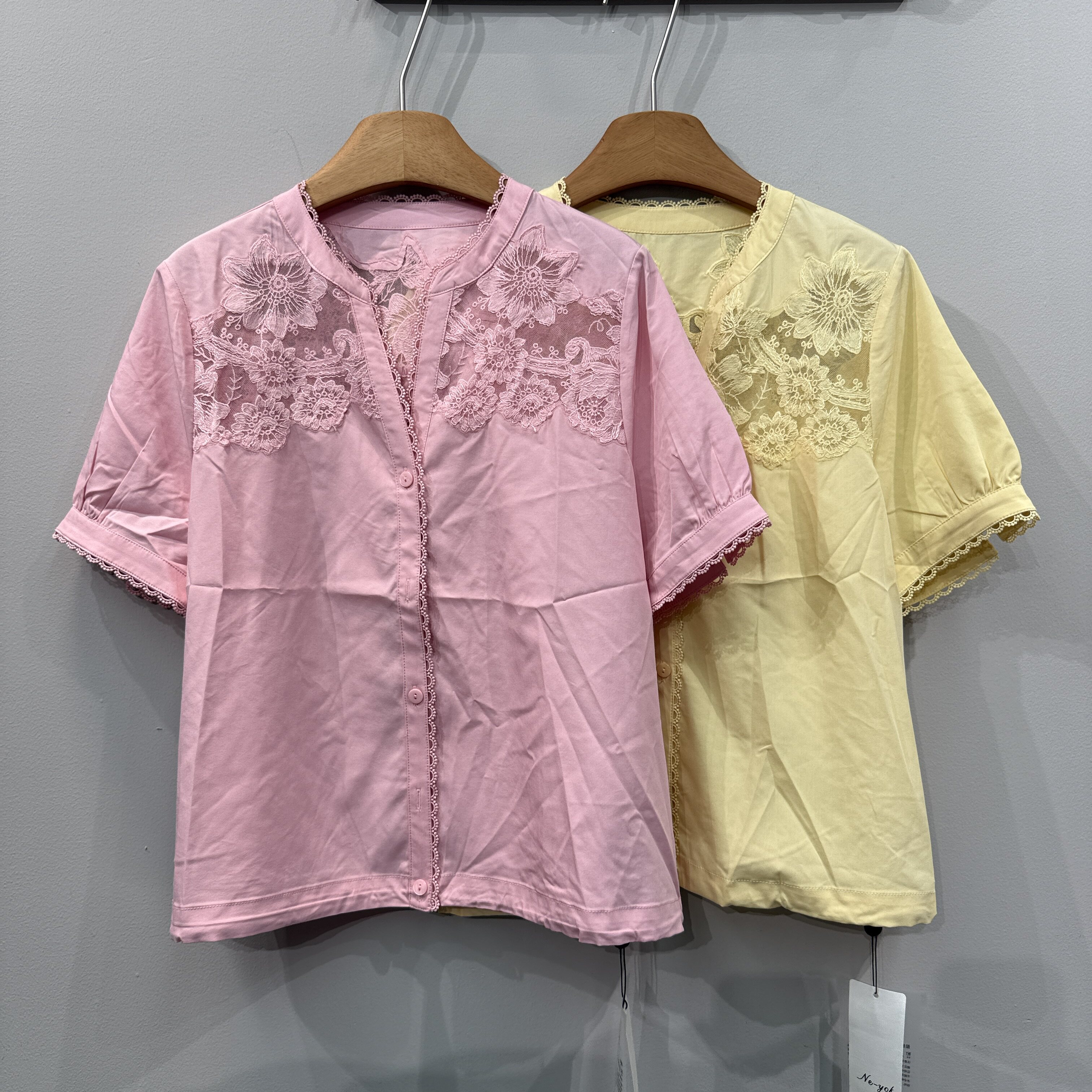 欧洲站2026夏季新款花边领蕾丝绣花显瘦减龄款粉色短袖上衣46091