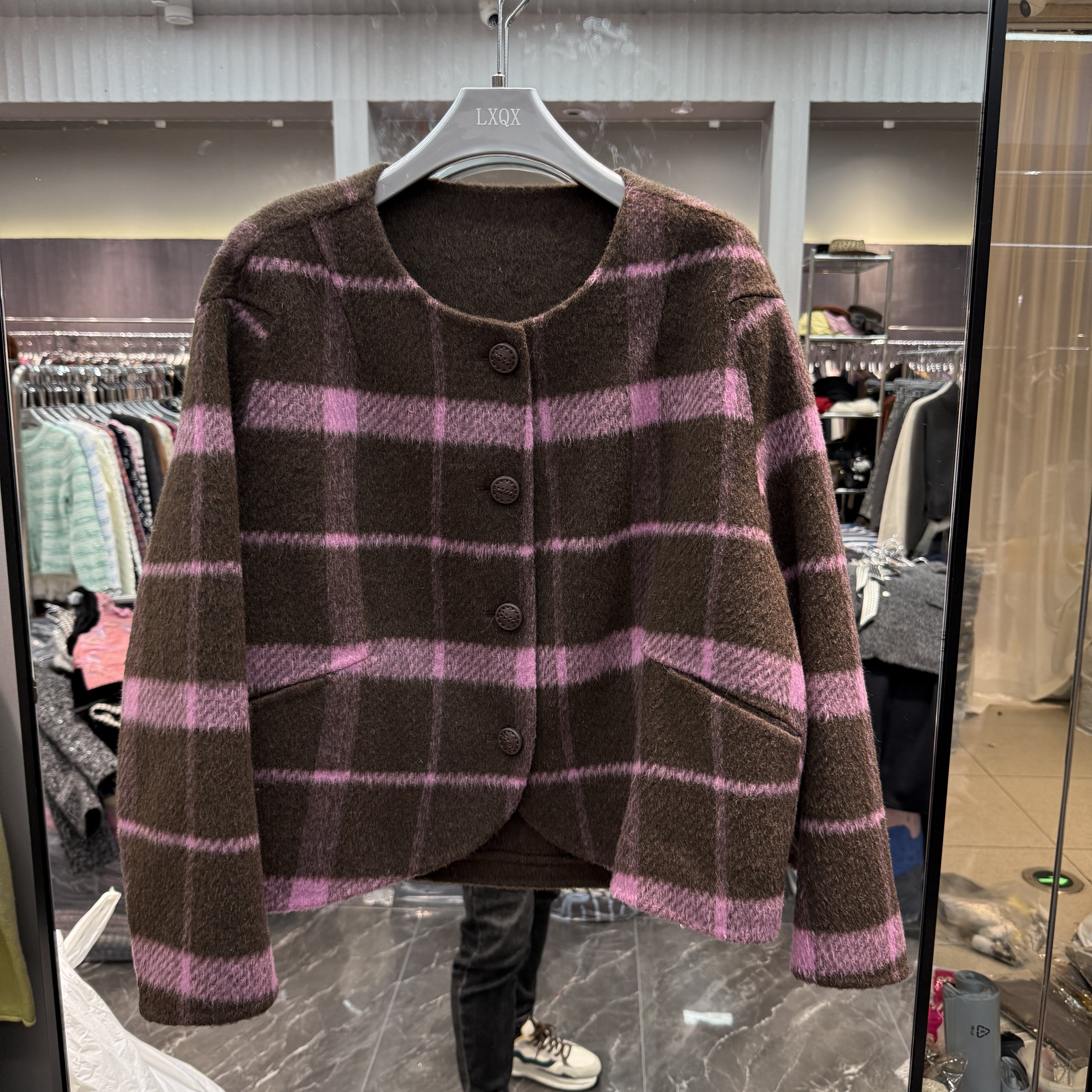 欧洲站2025秋冬新款复古色格纹百搭好看减龄时尚短款羊绒外套女士,女装/女士精品,短外套,淘宝优惠券,粉丝福利购,淘宝优惠卷