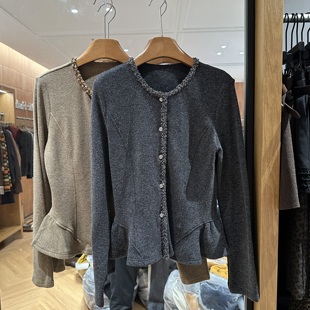 6135 女士T恤衫 欧洲站2025秋冬新款 圆领收腰压线镶钻边纯欲风修身