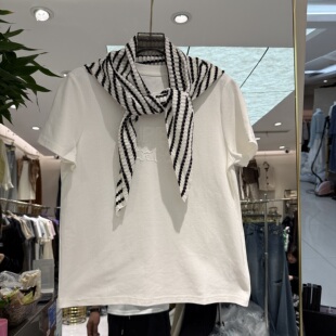 学院风压褶字母配丝巾百搭减龄套头短袖 60078 新款 欧洲站2026春季