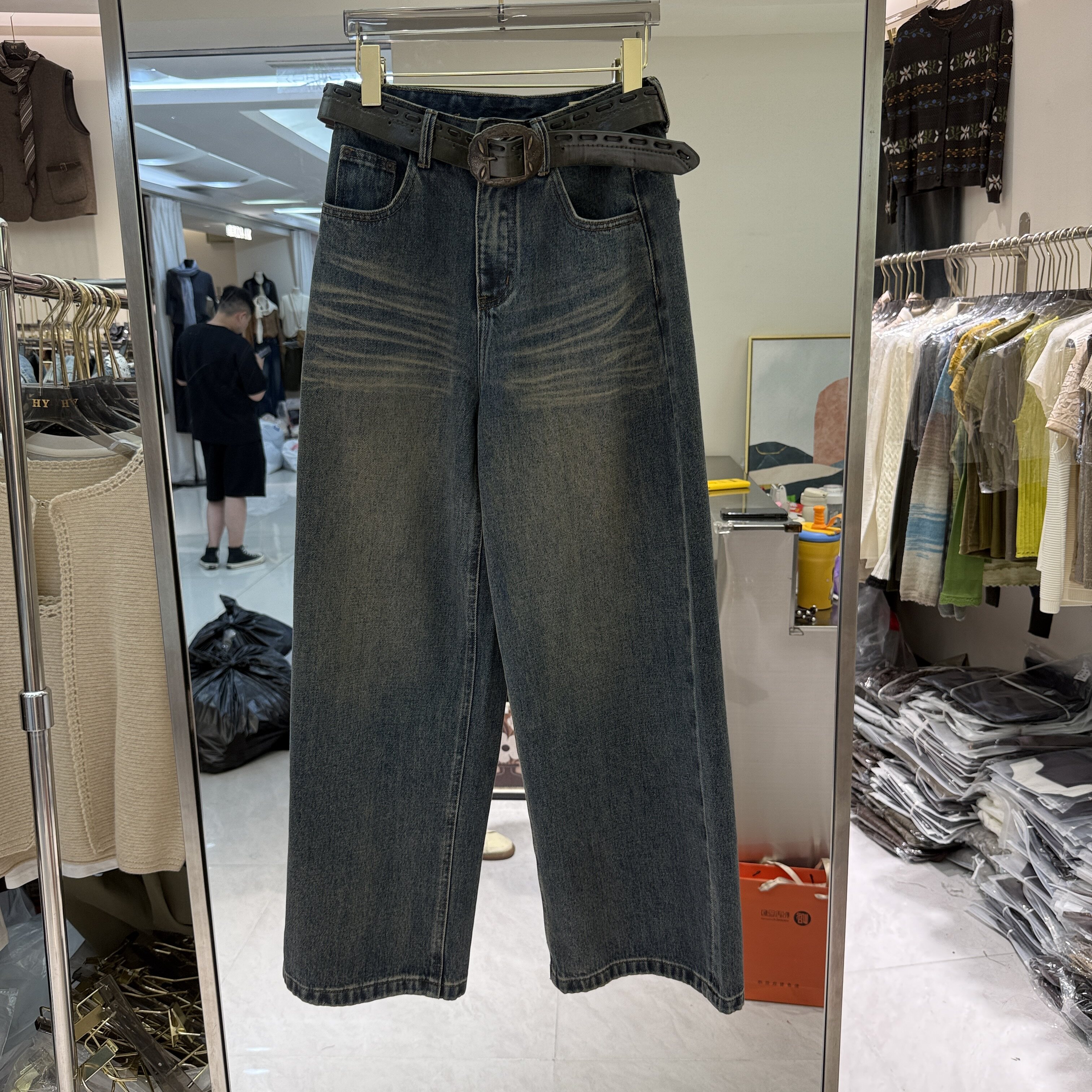 可可家欧货2026秋新品复古港味风配腰带显瘦时尚做旧款女士牛仔裤