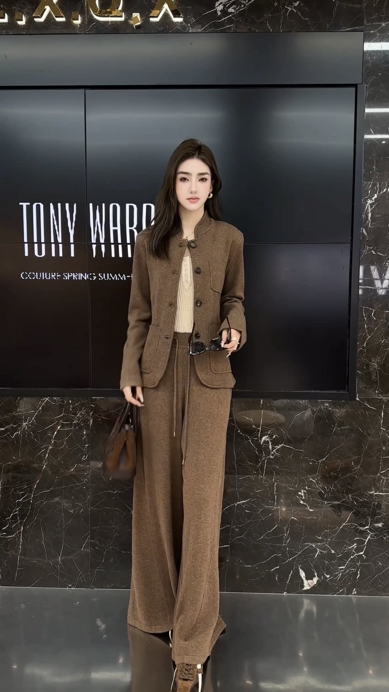 欧洲站2026秋季新款立领单排扣短款外套+松紧腰阔腿裤女士套装潮