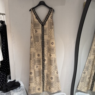 款 复古老钱风v领钉钻花色减龄无袖 背心裙5239 新款 欧洲站2026春季
