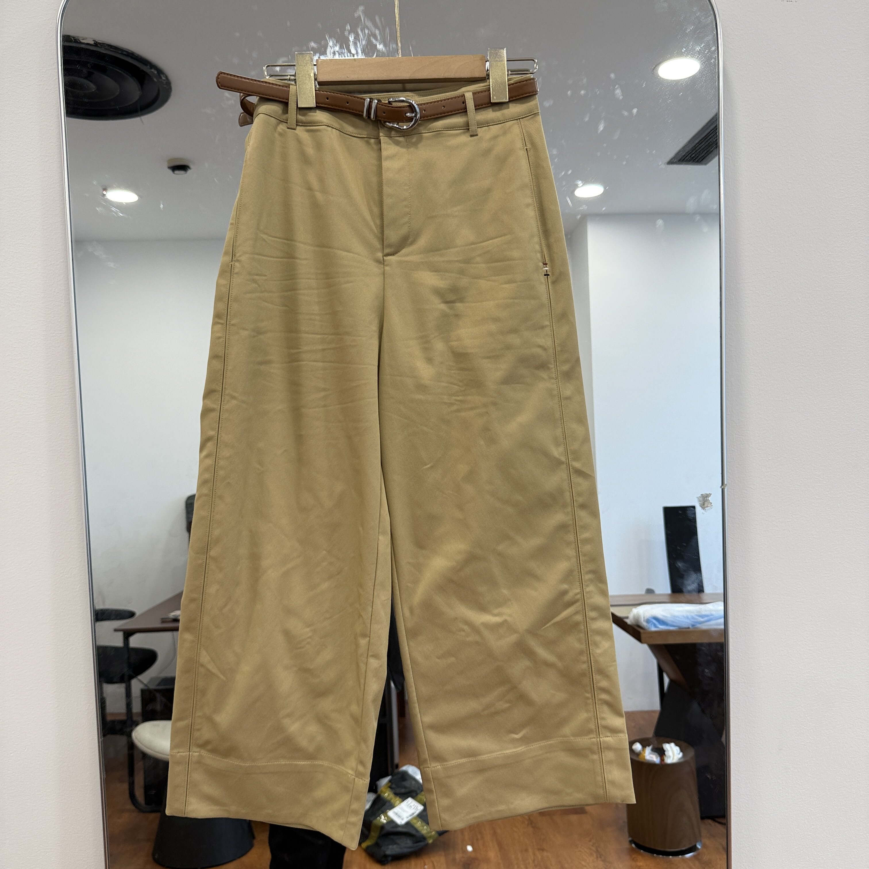 欧洲站2026夏季新款时尚韩版配腰带显瘦简约女士休闲百搭款西装裤