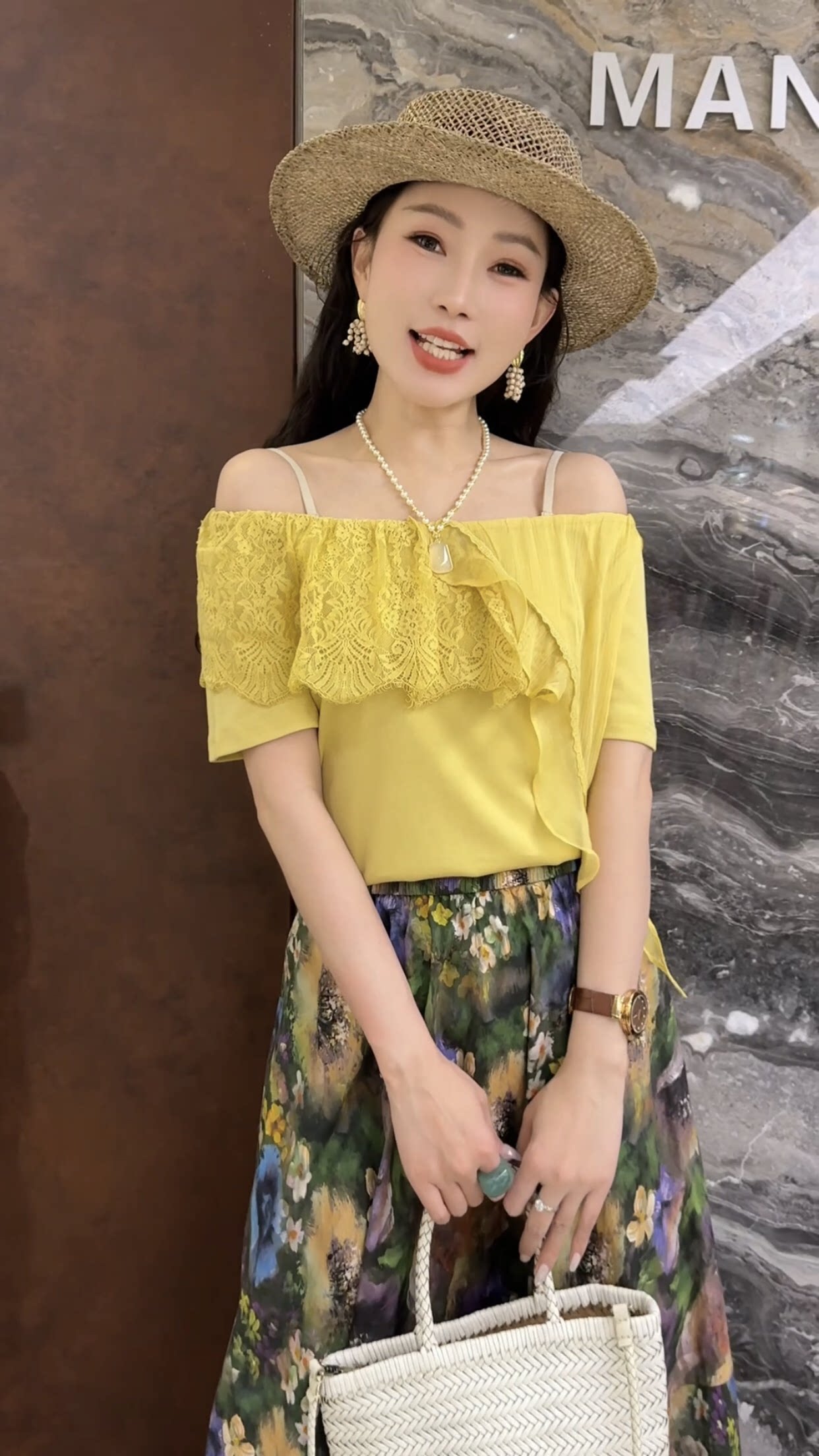 欧洲站2026夏季新款欧货一字领蕾丝拼接荷叶边显瘦短袖衬衫女潮
