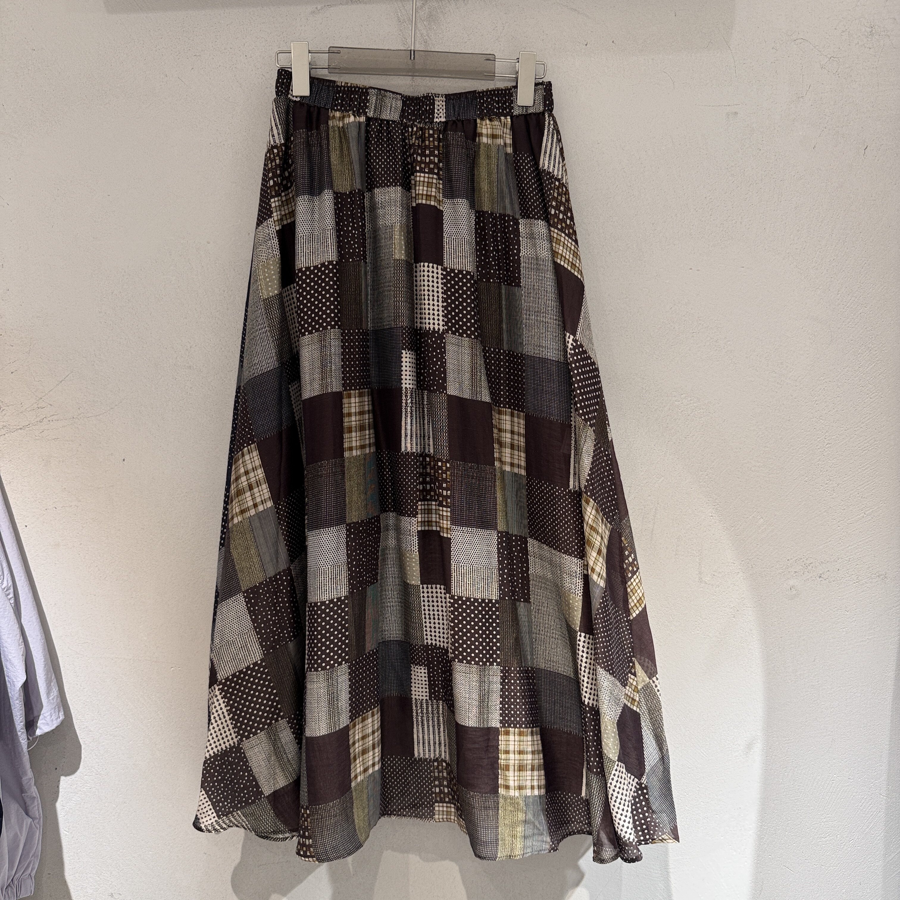 欧洲站2026夏季新款时尚通勤风高腰撞色格纹显瘦大裙摆半身伞裙女