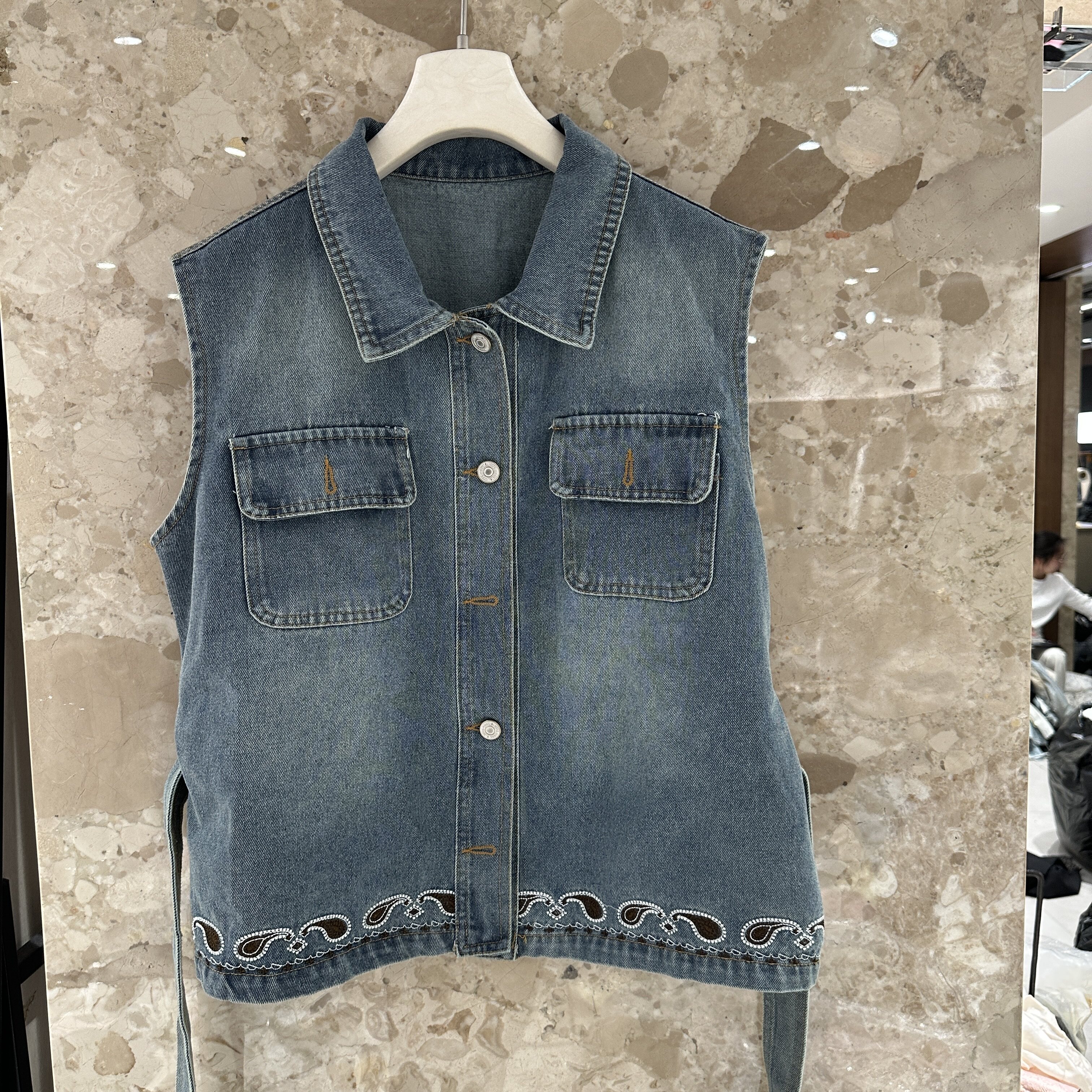 欧洲站2026夏季新款复古休闲风收腰翻领牛仔马夹碎花半裙套装0338