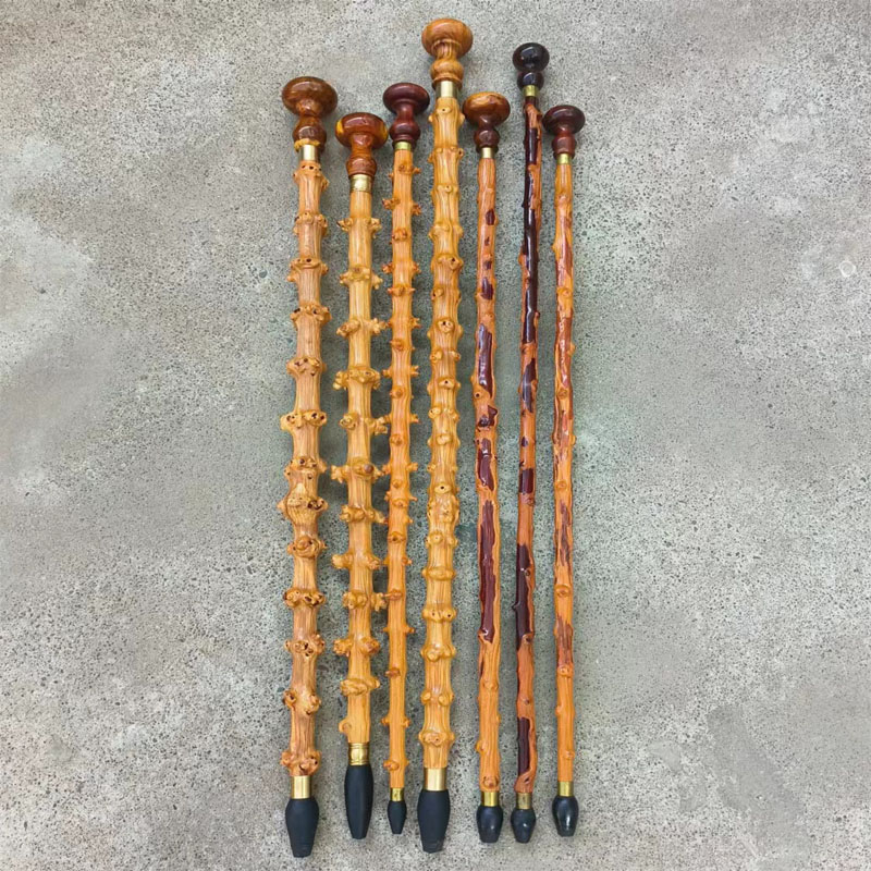 云南对节木精细打磨木手把件