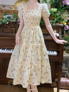 气质小清新法式 赫本风超仙森系高端精致绝美黄色碎花连衣裙女夏季