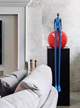 长腿抽象人物雕塑艺术摆件高级轻奢客厅落地摆件酒店大堂玄关装饰