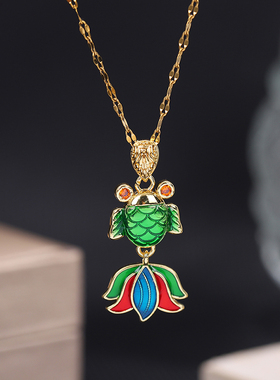 钛钢链条铜镶皓吊坠小动物项链