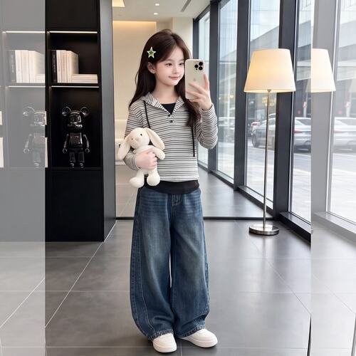 女童秋季连帽卫衣工装裤两件套