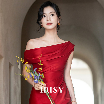 IRISY「红杉」红色订婚礼服法式斜肩轻奢高端小众新娘结婚敬酒服