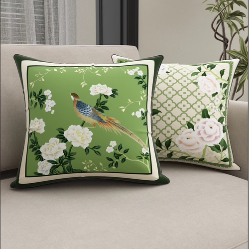 绿色客厅沙发花鸟抱枕