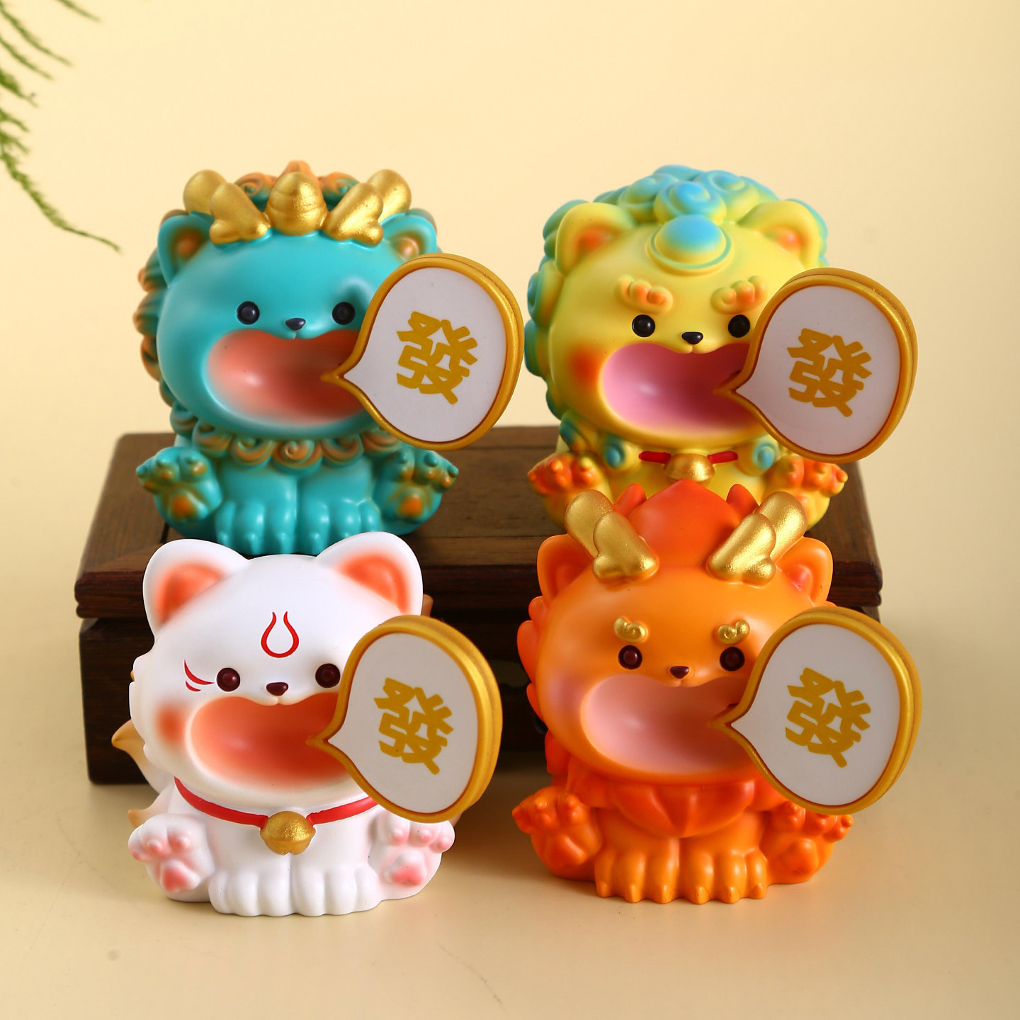 招财小貔貅喊发摆件麒麟八方来财新年办公室桌面工位玄学生日礼物