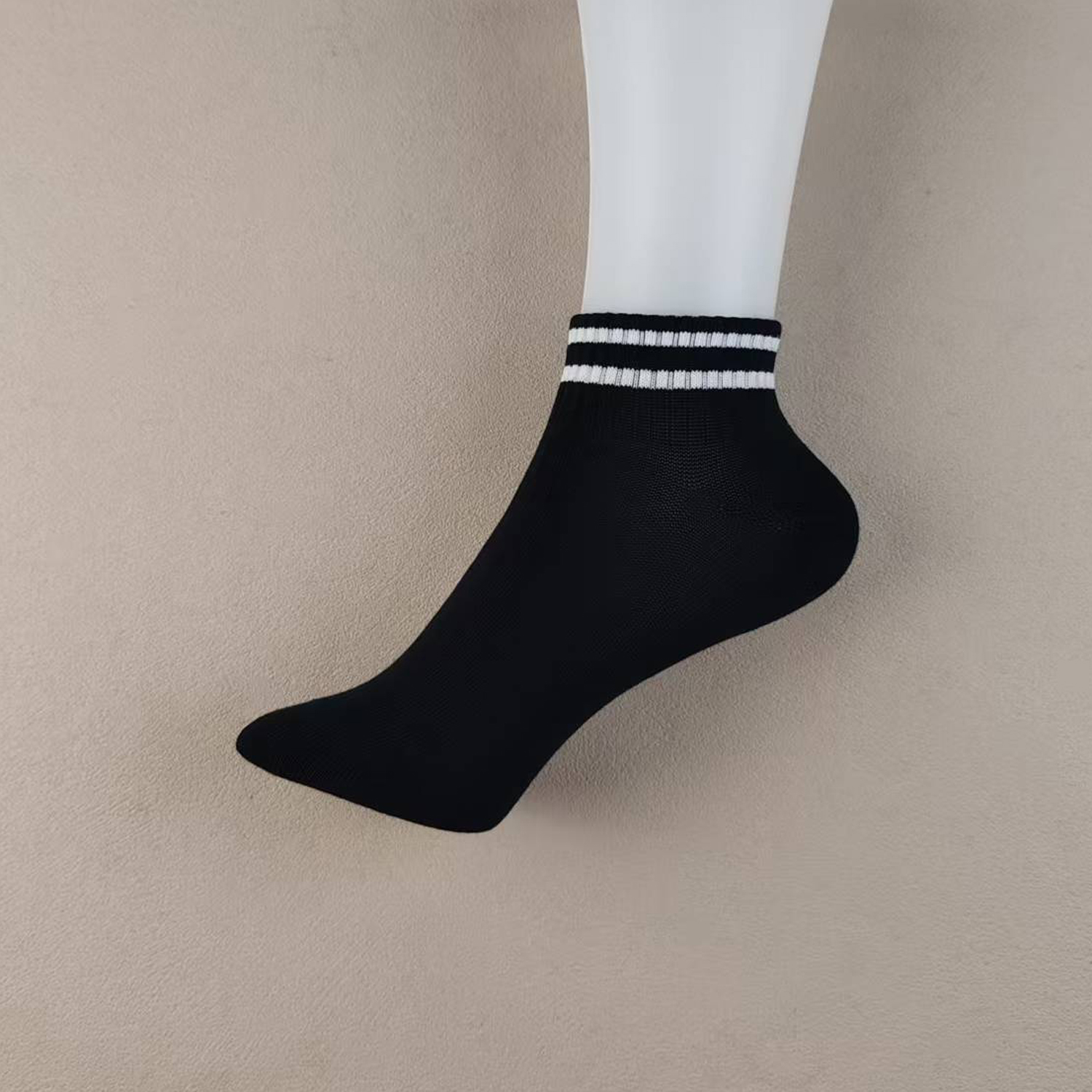 库存尾货小码黑色条纹学生袜竹炭纤维防臭短筒四季袜男女通用短袜